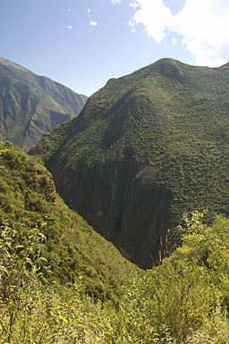 Choquequirao from Chunchulmayo