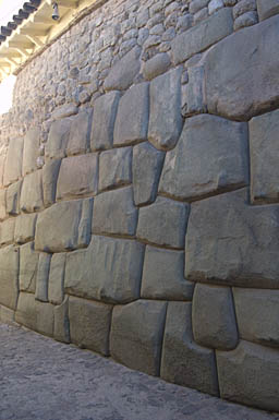 Inca Wall of Interlocking Stones